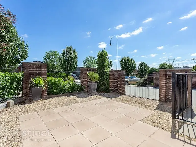 28 Constance Stone Street, Macgregor, photo 3