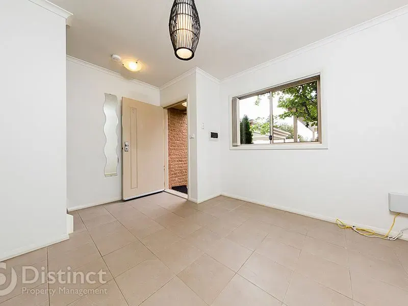 3/2 Mcintosh Street, Queanbeyan, photo 4