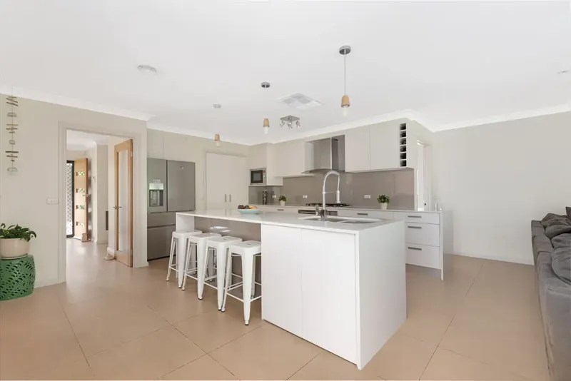 32 Warrumbul Street, Ngunnawal, photo 2
