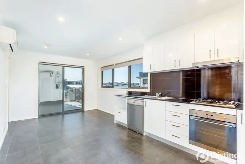 30/60 John Gorton Drive, Coombs, photo 4