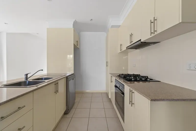 14 Wombeyan Street, Harrison, photo 5