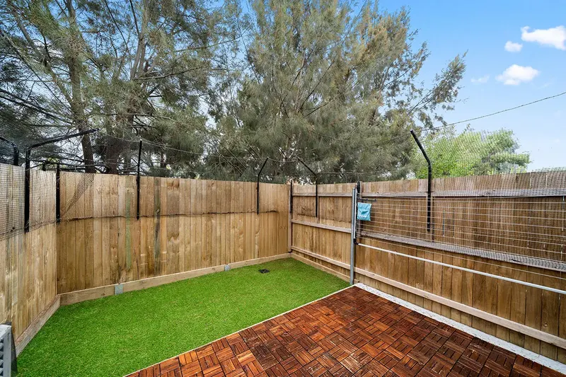 93/1 Rowland Rees Crescent, Greenway, photo 16
