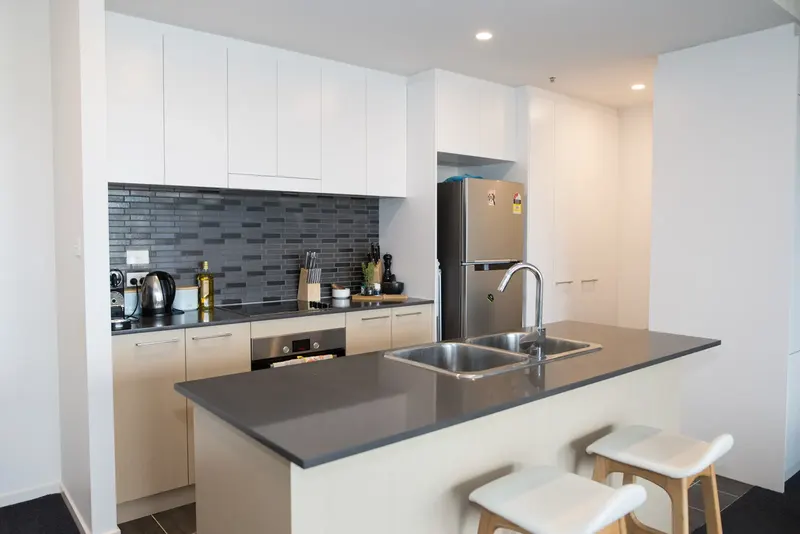 134/7 Irving Street, Phillip, photo 4