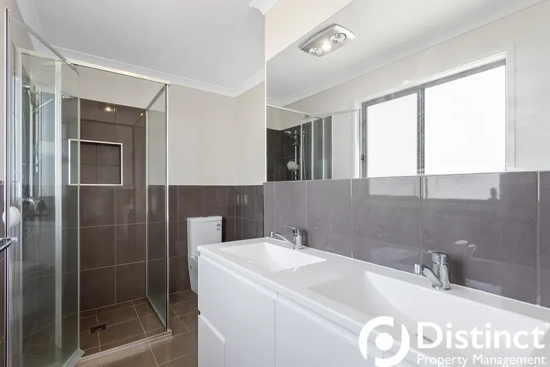 5 Yates Way, Googong, photo 11