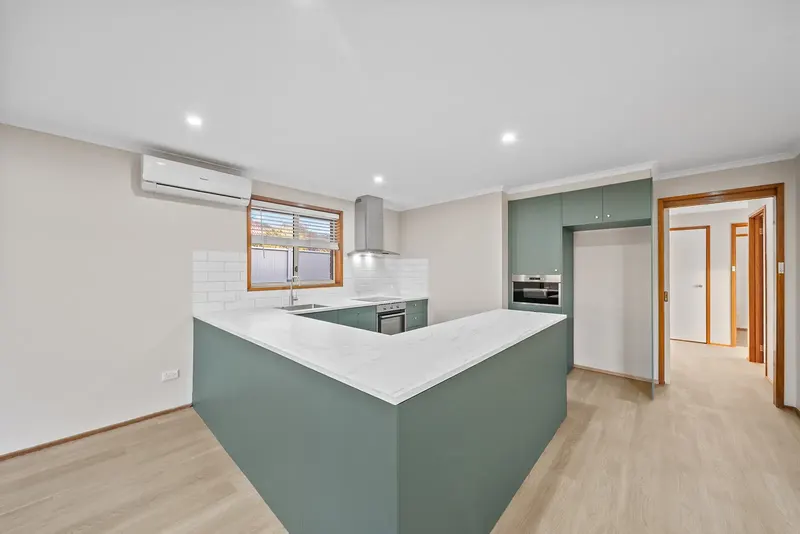 65 Bellchambers Crescent, Banks, photo 4