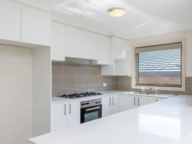 5 Bindugan Crescent, Ngunnawal, photo 4