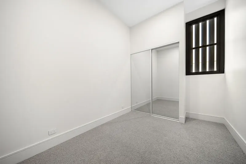 1/5 Lady Nelson Place, Red Hill, photo 13