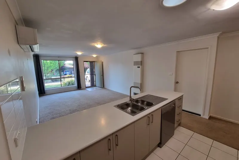 13 Hilda Kincaid Crescent, Macgregor, photo 4