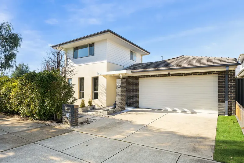 36 Errol Street, Crace, photo 2