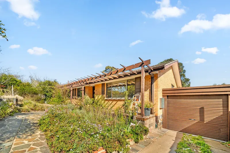 18 Ardlethan Street, Fisher