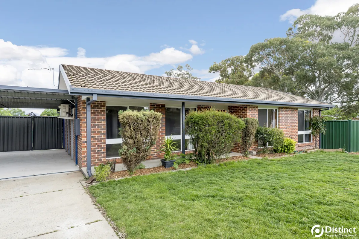 102 Louisa Lawson Crescent, Gilmore, photo 1