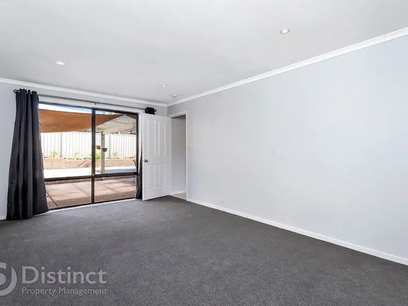 5 Tannabar Place, Isabella Plains, photo 7