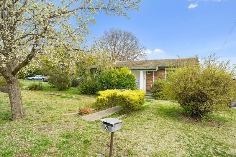 51 Sherbrooke Street, Ainslie, photo 11
