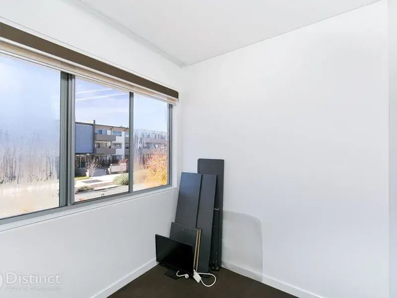 134/116 Easty Street, Phillip, photo 6