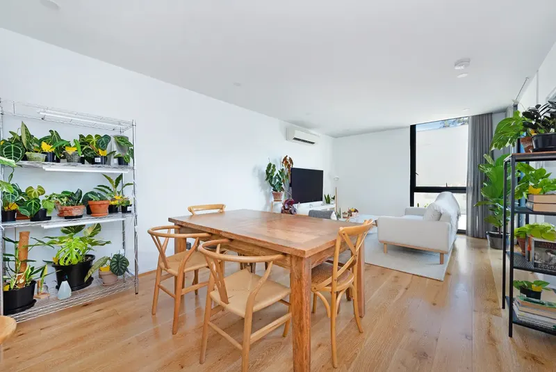 2/15 Bowman Street, Macquarie ACT 2614, photo 3