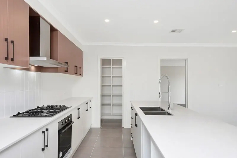 56 Zealie Bend, Googong, photo 4