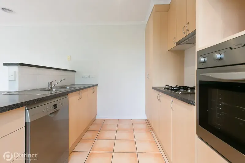 4/128 Katherine Avenue, Amaroo, photo 2