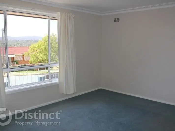 5 Atholbar Way, Karabar, photo 6
