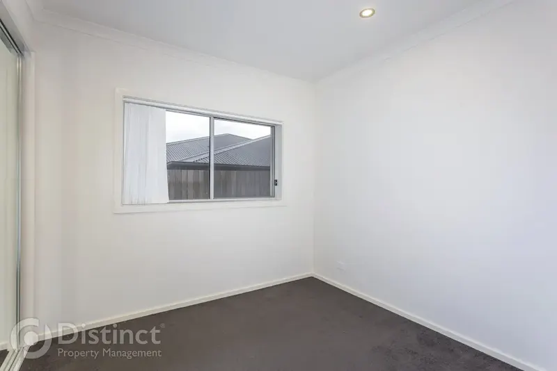 127 Samaria Street, Crace, photo 13