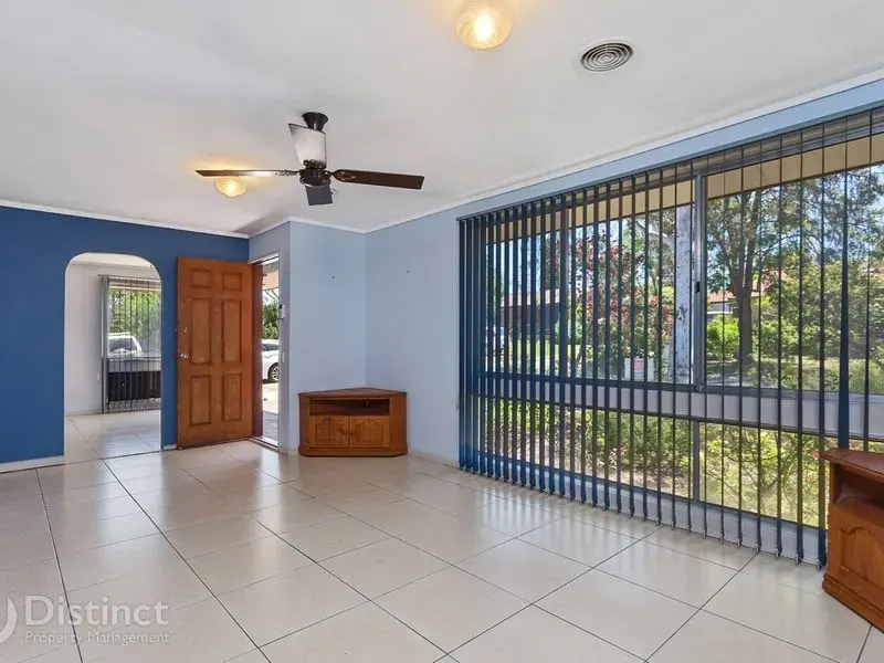 3 Snowden Place, Wanniassa, photo 3