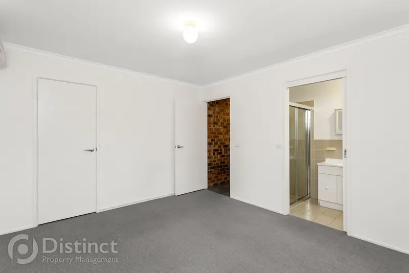 13 Farrelly Close, Oxley, photo 7