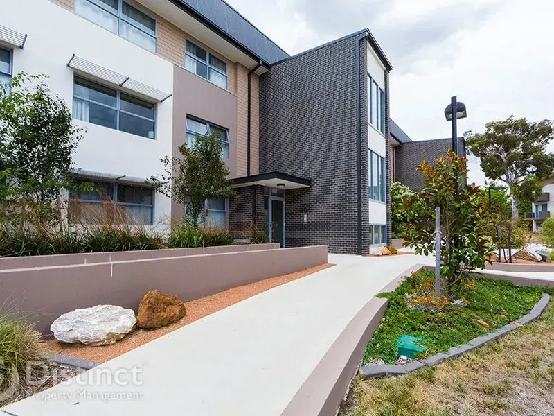 171/15 Mower Place, Phillip, photo 9