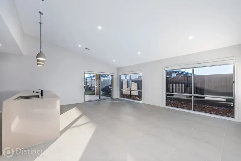 23 Chuditch Street, Throsby, photo 3