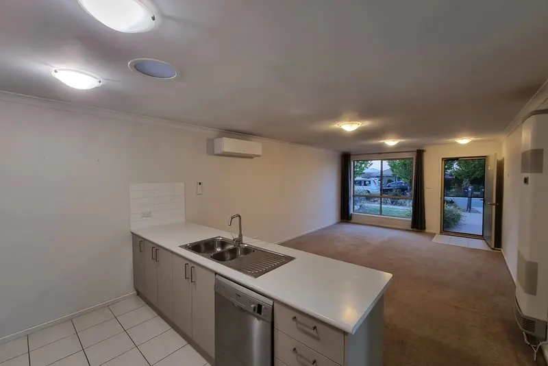 13 Hilda Kincaid Crescent, Macgregor, photo 5
