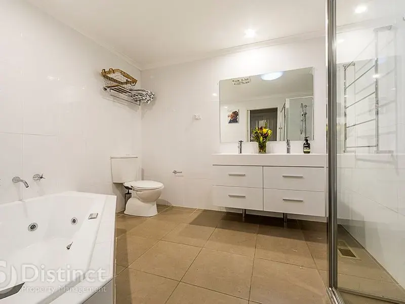 28 Meldrum Street, Weston, photo 8