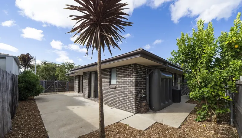 47 Errol Street, Crace, photo 13