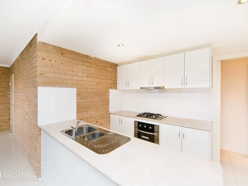 135b Anthony Rolfe Avenue, Gungahlin, photo 2