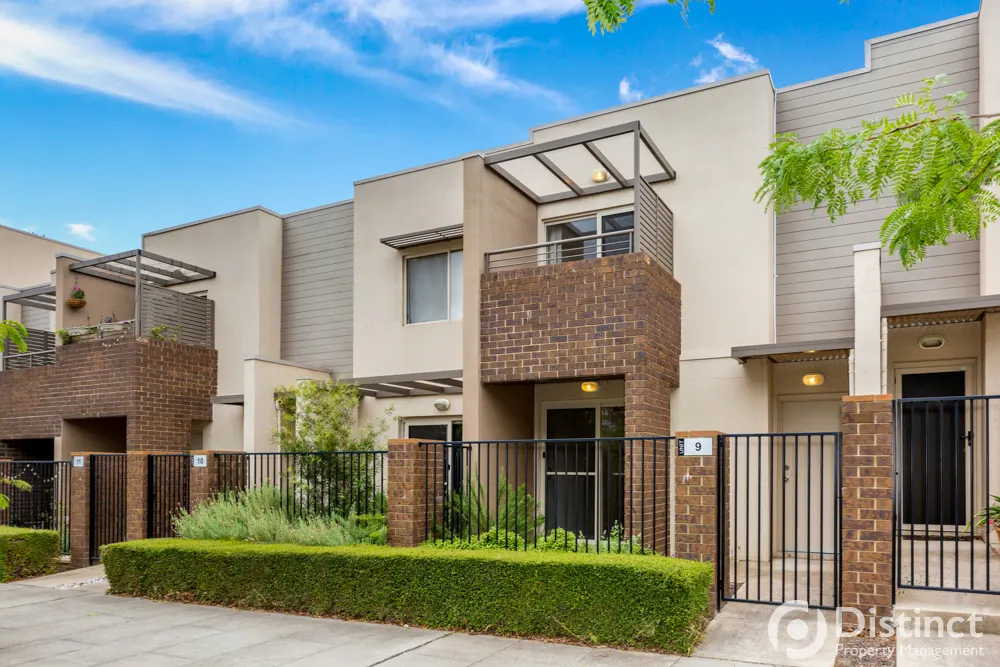 9/70 Kings Canyon Street, Harrison, photo 1