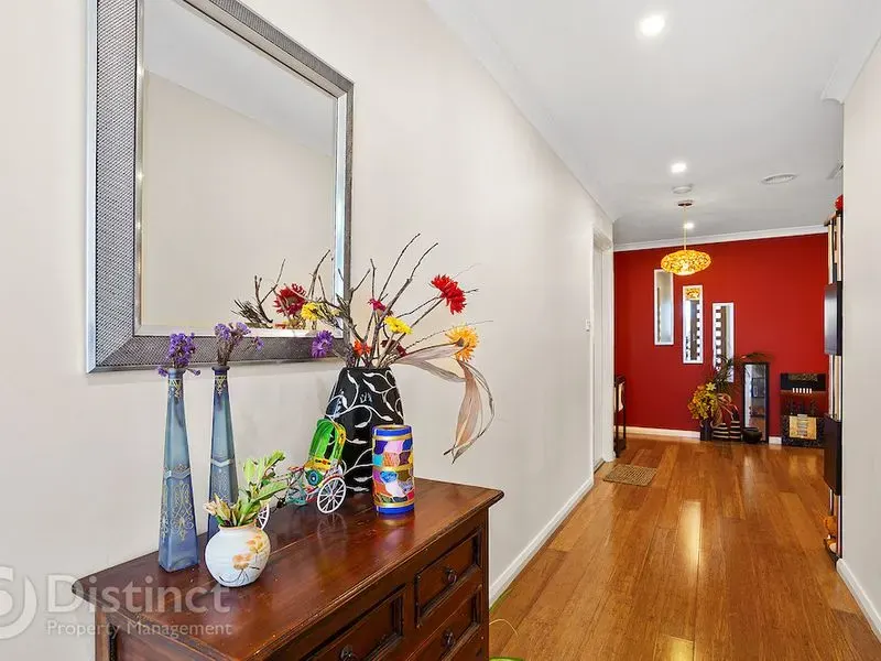 36 Adventure Street, Harrison, photo 2