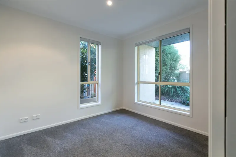 1/11 Frances Burke Street, Gungahlin ACT 2912, photo 9