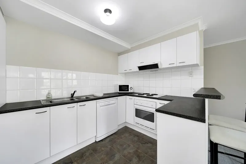 57/10 Eyre Street, Griffith