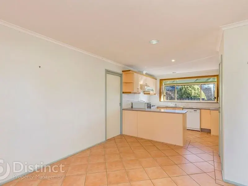 10 Hirschfeld Crescent, Macgregor, photo 3