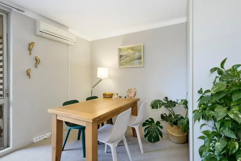 6/99 Canberra Avenue, Griffith, photo 3