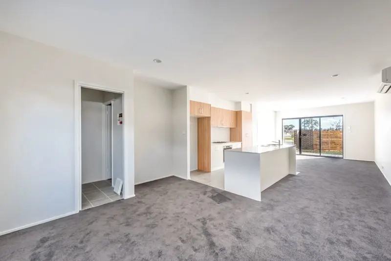 2/14B Rosenberg Street, Throsby ACT 2914, photo 3