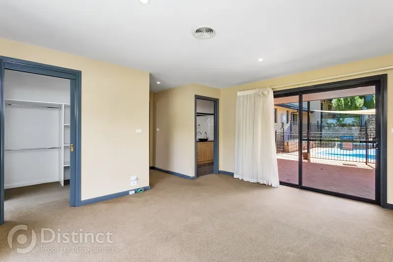 2 Teak Place, Jerrabomberra, photo 9