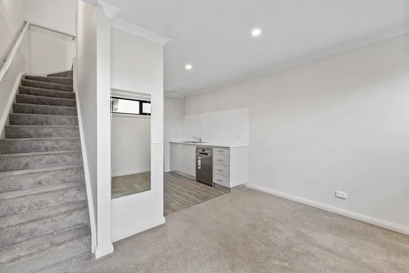 22/30 Bon Scott Crescent, Moncrieff ACT 2914, photo 3