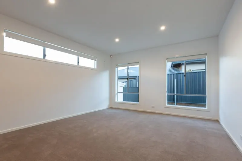 23 Ashton Calvert Street, Casey, photo 10
