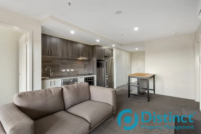 195/325 Anketell Street, Greenway, photo 3