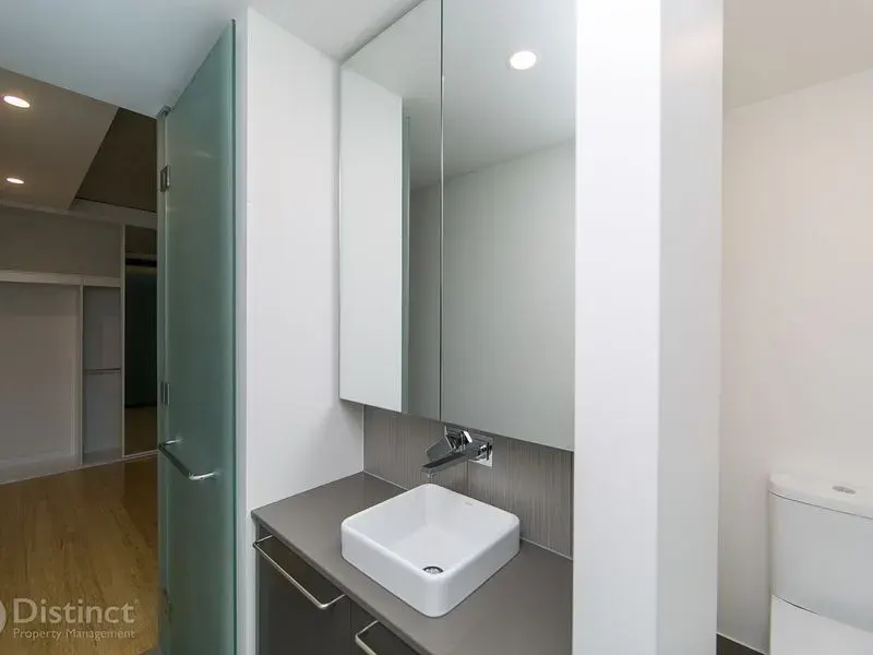 403/241 Northbourne Avenue, Lyneham, photo 6