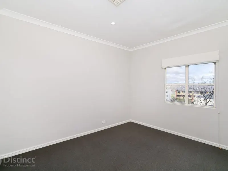 11/15 Fitzroy Crescent, Forrest, photo 6