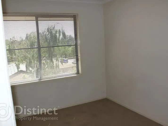 12/15 Wanliss Street, Latham, photo 11