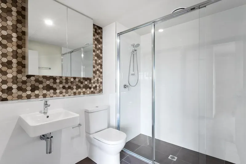 137/35 Oakden Street, Greenway, photo 7