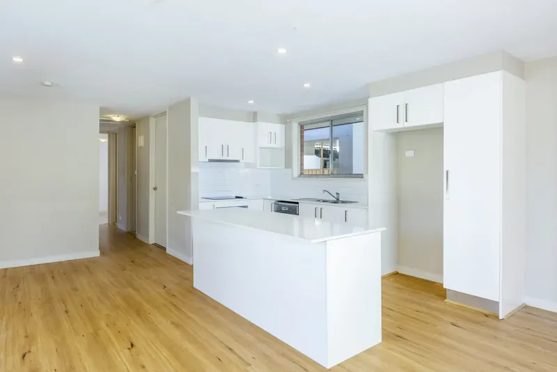 41 Spica Street, Giralang, photo 2