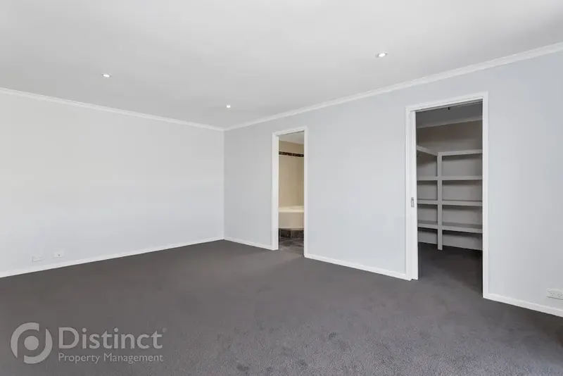 5 Tannabar Place, Isabella Plains, photo 7