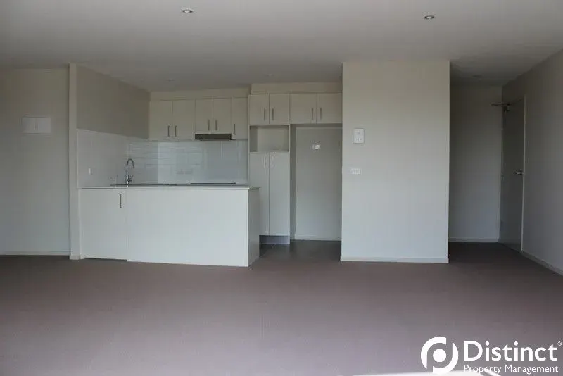 102/104 Henry Kendall Street, Franklin, photo 3