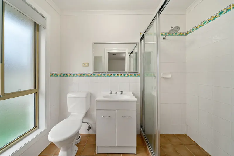 25 Bayside Court, Jerrabomberra NSW 2619, photo 11